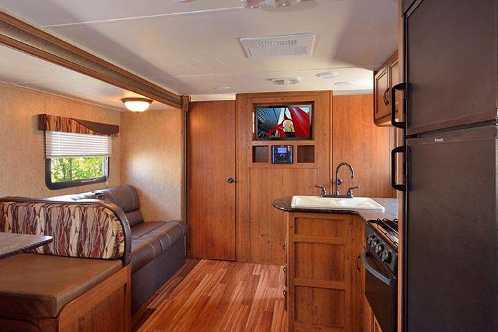 Photo 0 - 2016 Gulfstream Travel Trailer rental photo 4