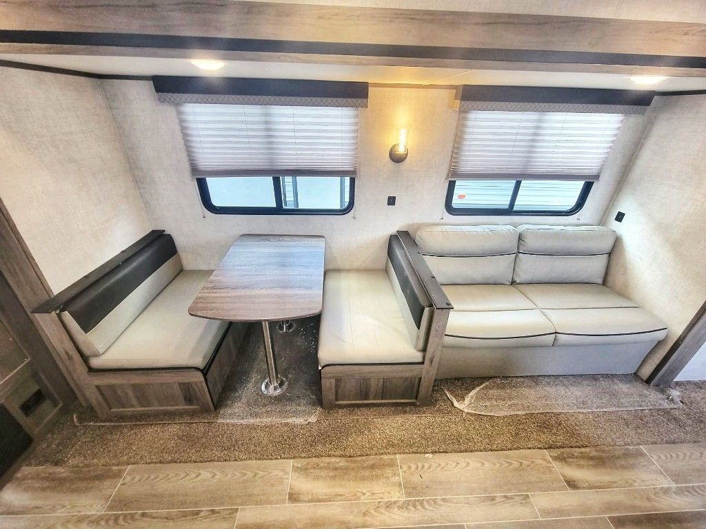 Photo 5 - 2020 Gulfstream Travel Trailer rental photo 7