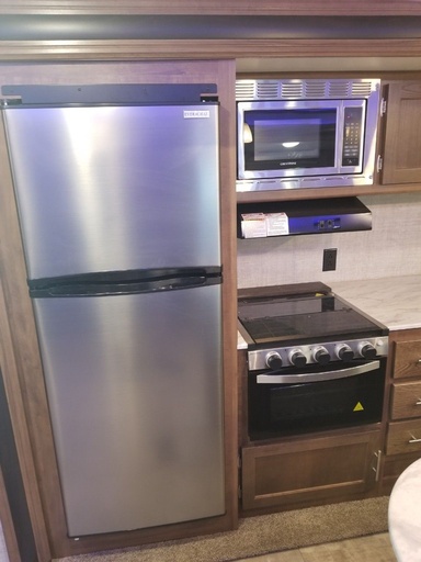 2020 Gulfstream Innsbruck 288ISL Travel Trailer for rent in San Antonio, TX