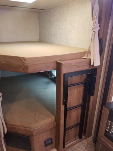 2020 Gulfstream Innsbruck 288ISL Travel Trailer for rent in San Antonio, TX