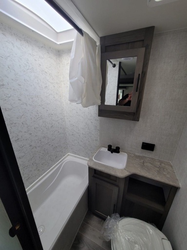 2021 Gulfstream innsbruck 279BH Travel Trailer for rent in San Antonio, TX
