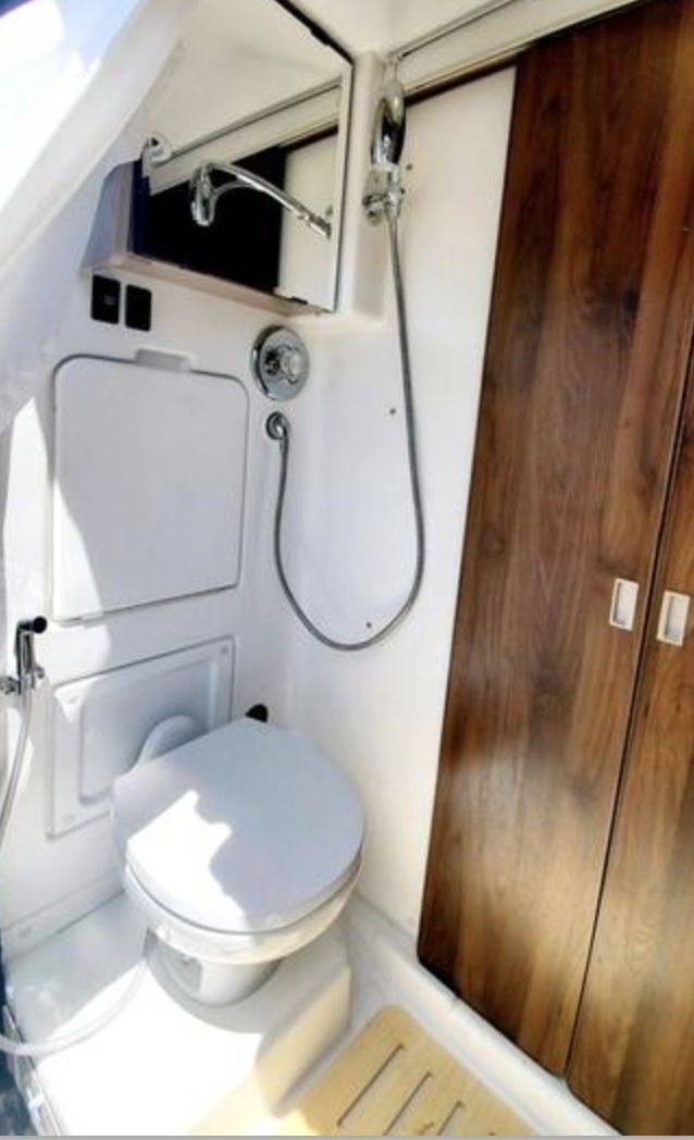 Photo 21 - 2022 Winnebago Class B Motorhome rental photo 23