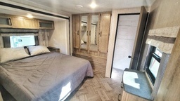 Photo 4 thumbnail 6