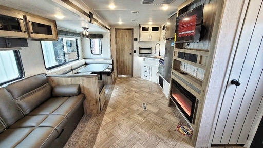 2022 Palomino Puma 31QBBH Travel Trailer for rent in San Antonio, TX