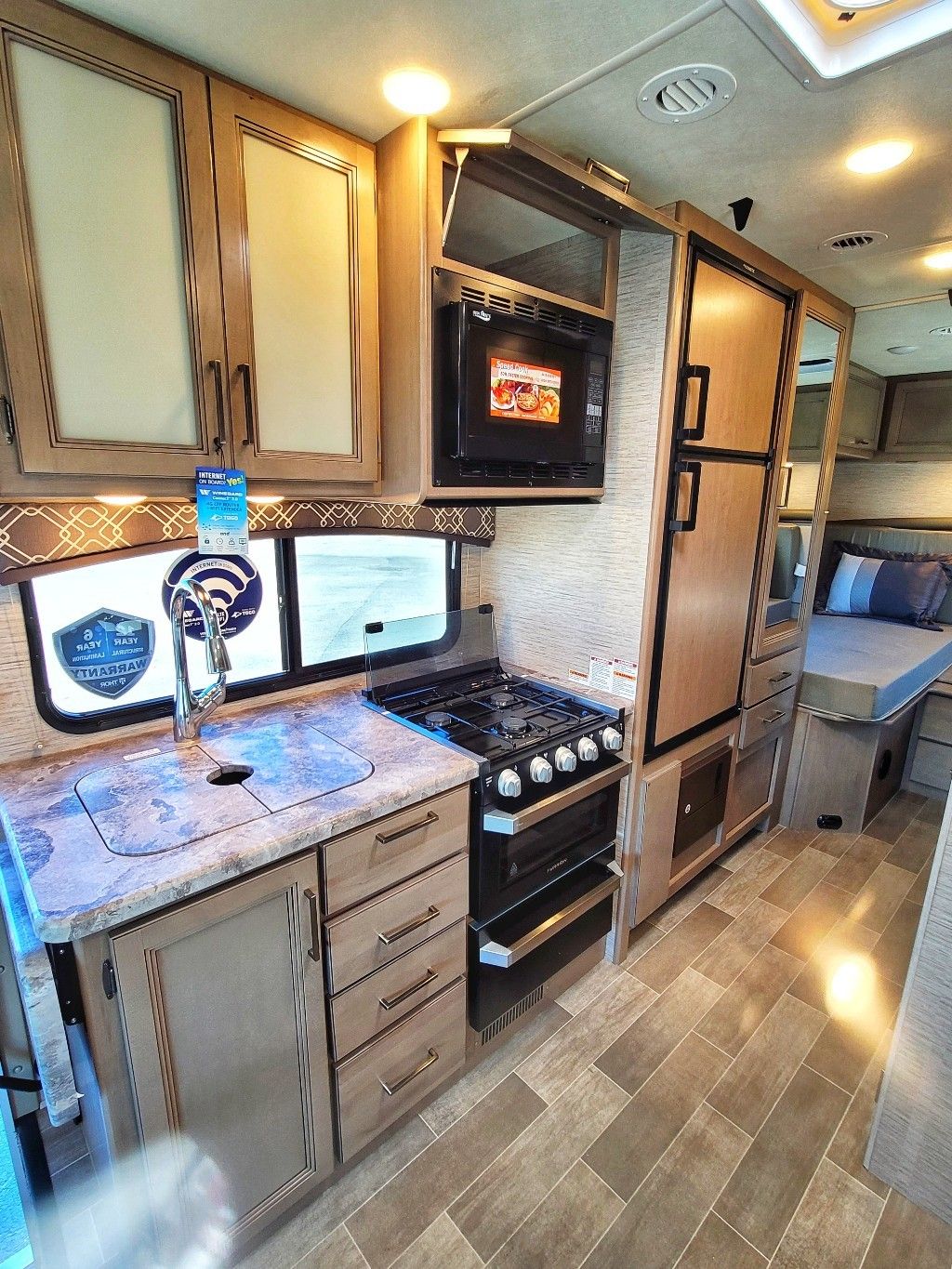 Photo 7 - 2020 Travel Lite Class C Motorhome rental photo 9