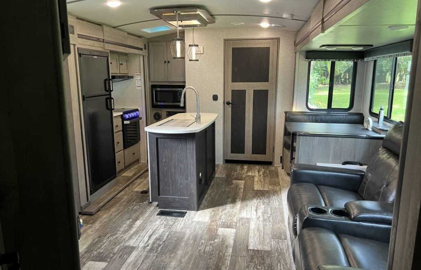 Photo 6 - 2020 Keystone Rv Toy Hauler rental photo 8