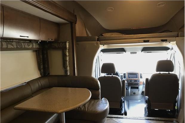 Photo 2 - 2015 Thor Travel Trailer rental photo 4