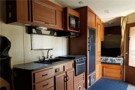 2020 Pacific Coachworks Ragen Toy Hauler for rent in Riverside, CA