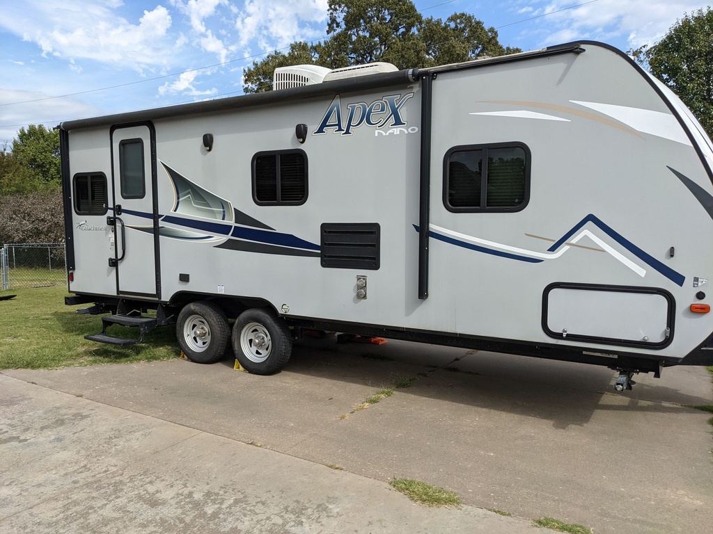 Photo 0 - 2019 Coachmen Travel Trailer rental photo 2
