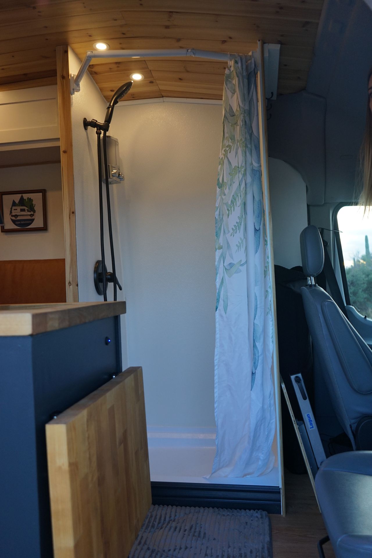 Photo 19 - 2017 Ford Other rental photo 21