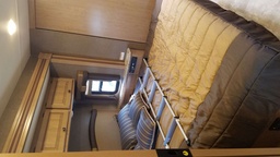 Photo 2 thumbnail 4