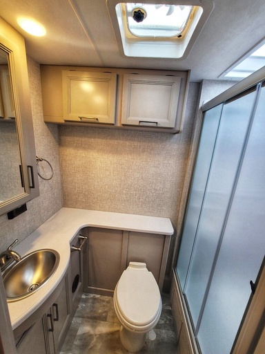2022 Thor Motor Coach 34J Class A Motorhome for rent in San Antonio, TX