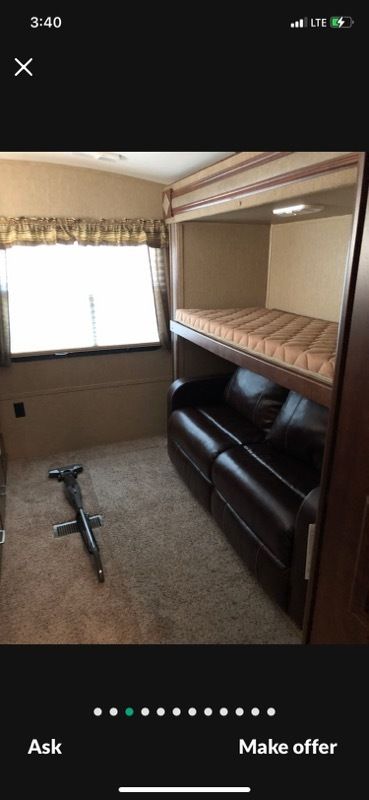 Photo 9 - 2017 Keystone Travel Trailer rental photo 11