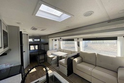 Photo 4 thumbnail 6