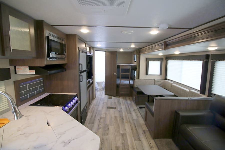 Photo 2 - 2020 Keystone Travel Trailer rental photo 4