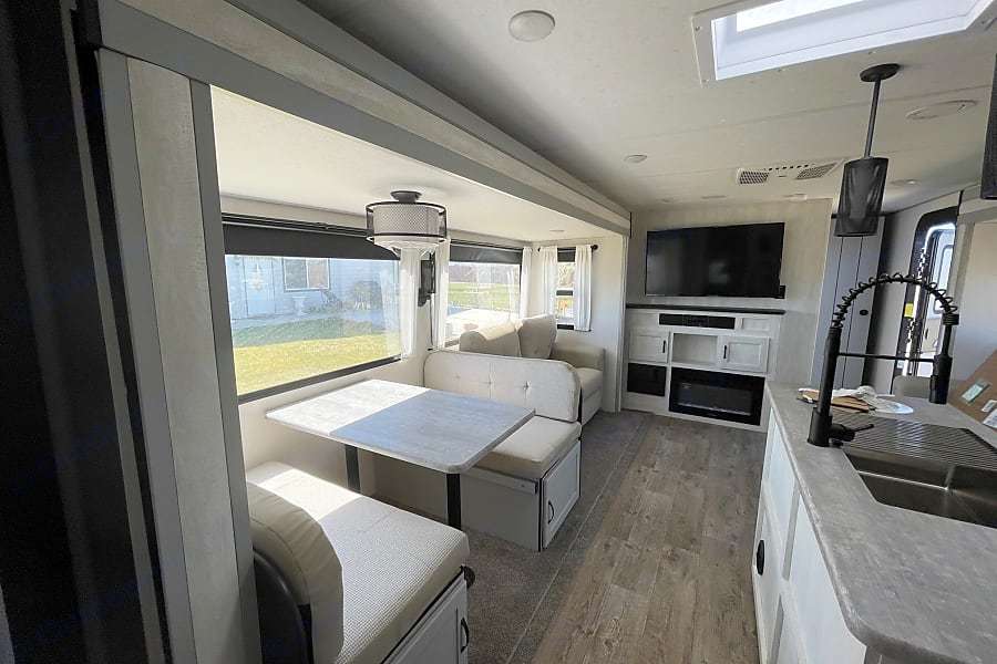 Photo 9 - 2021 Forest River Travel Trailer rental photo 11