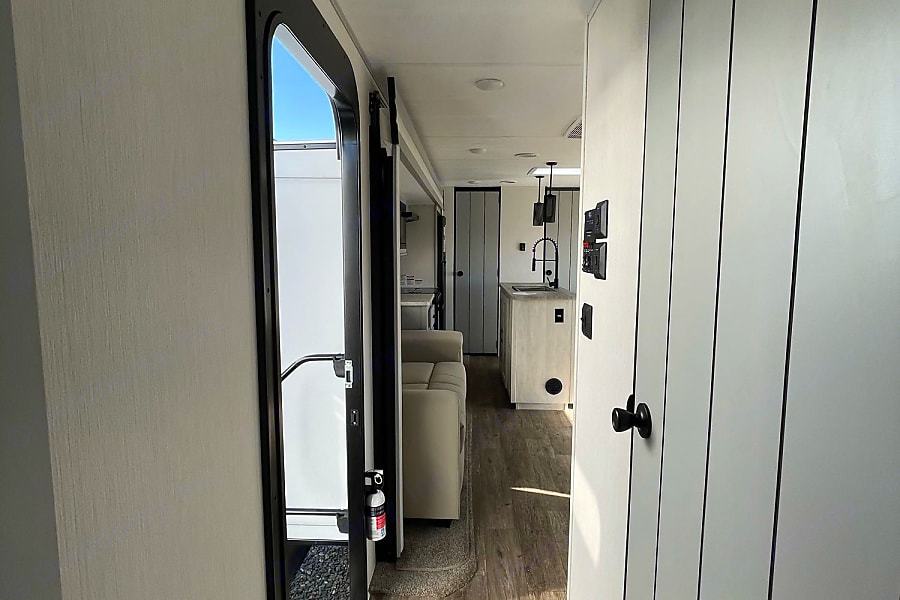Photo 14 - 2021 Forest River Travel Trailer rental photo 16