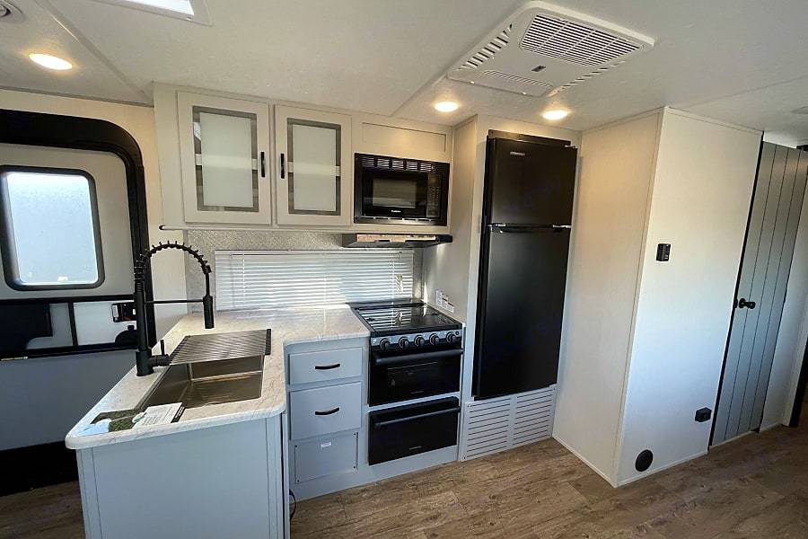 Photo 10 - 2021 Forest River Travel Trailer rental photo 12