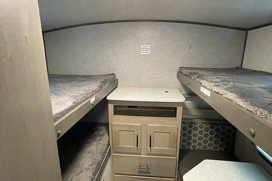 Photo 2 - 2021 Cruiser Rv Travel Trailer rental photo 4