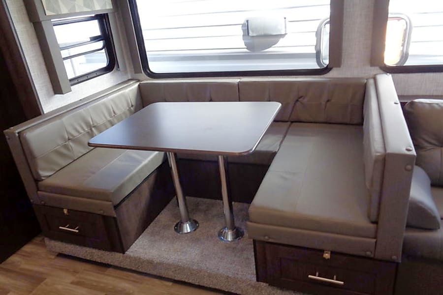 Photo 4 - 2020 Salem Travel Trailer rental photo 6
