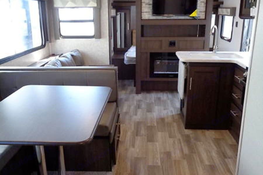 Photo 5 - 2020 Salem Travel Trailer rental photo 7