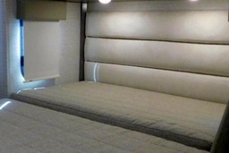 Photo 8 thumbnail 10