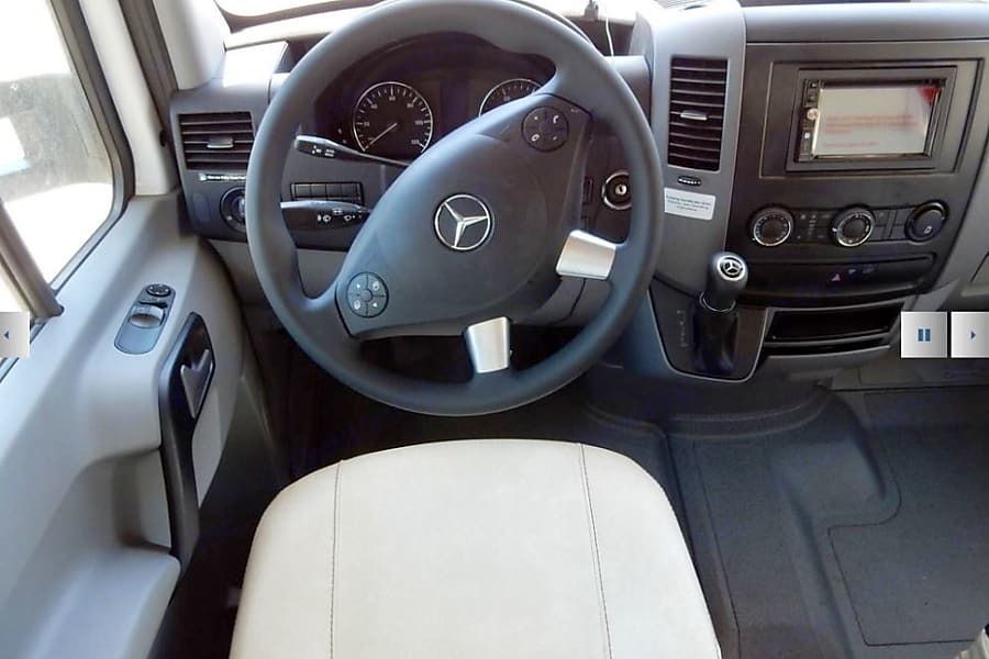 Photo 6 - 2018 Coachmen Class C Motorhome rental photo 8