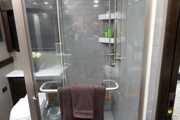 Photo 7 thumbnail 9
