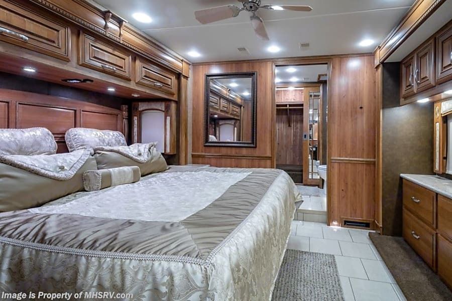 Photo 0 - 2016 Entegra Coach Class A Motorhome rental photo 10
