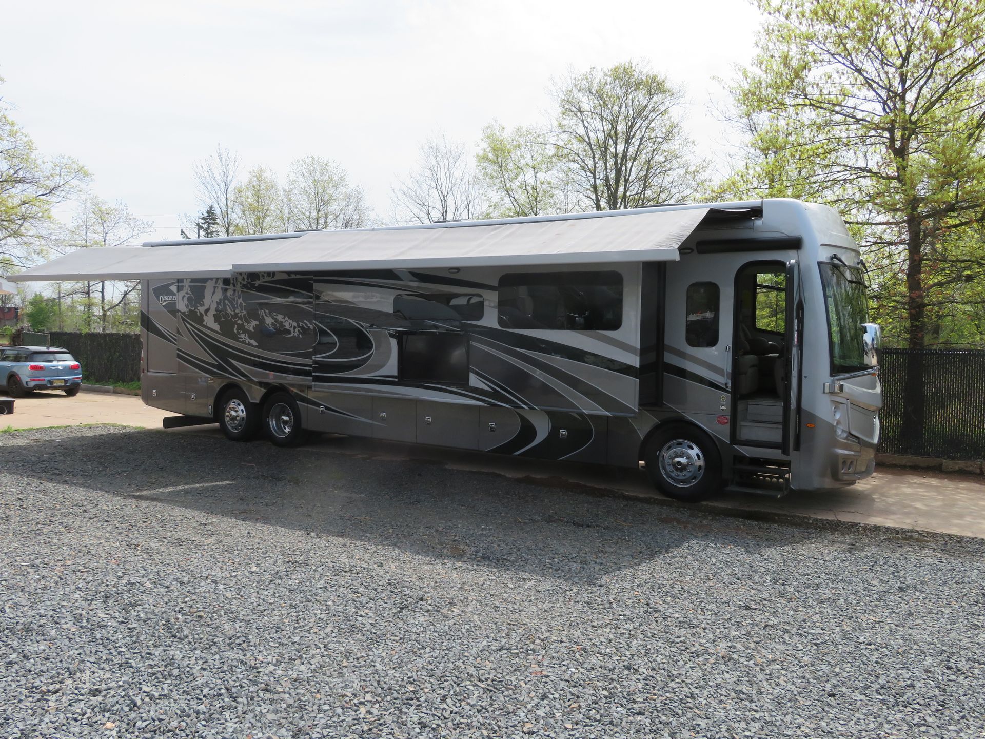 Photo 14 - 2022 Fleetwood Rv Class A Motorhome rental photo 36