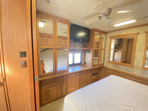 2009 Tiffin Motorhomes Allegro Bay 38TGB Class A Motorhome for rent in Los Angeles, CA