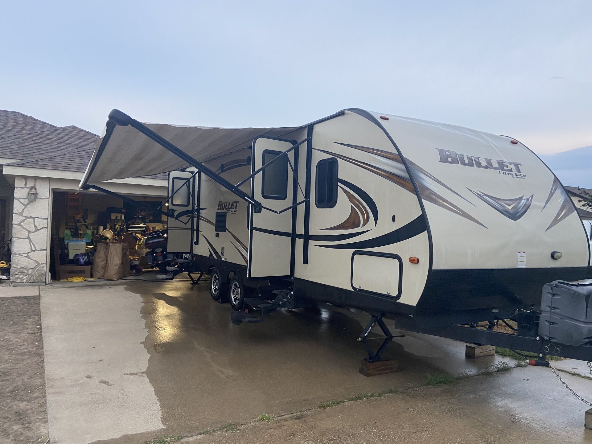Photo 1 - 2015 Keystone Travel Trailer rental photo 3