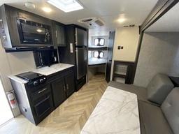 Photo 5 thumbnail 7