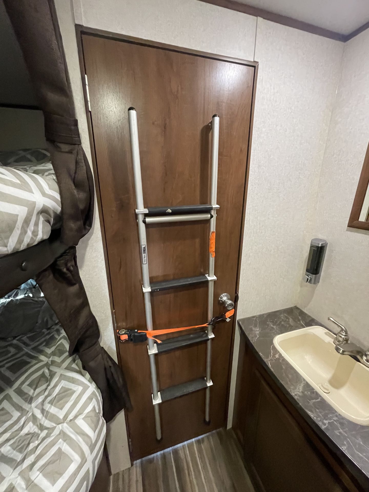 Photo 6 - 2017 Jayco Travel Trailer rental photo 8
