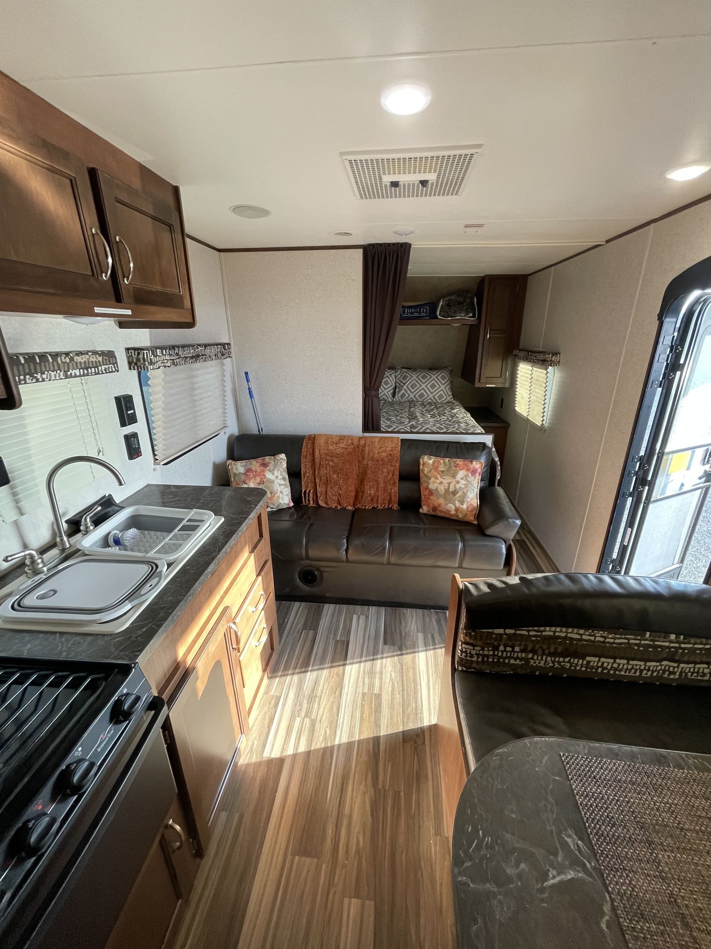 Photo 11 - 2017 Jayco Travel Trailer rental photo 13