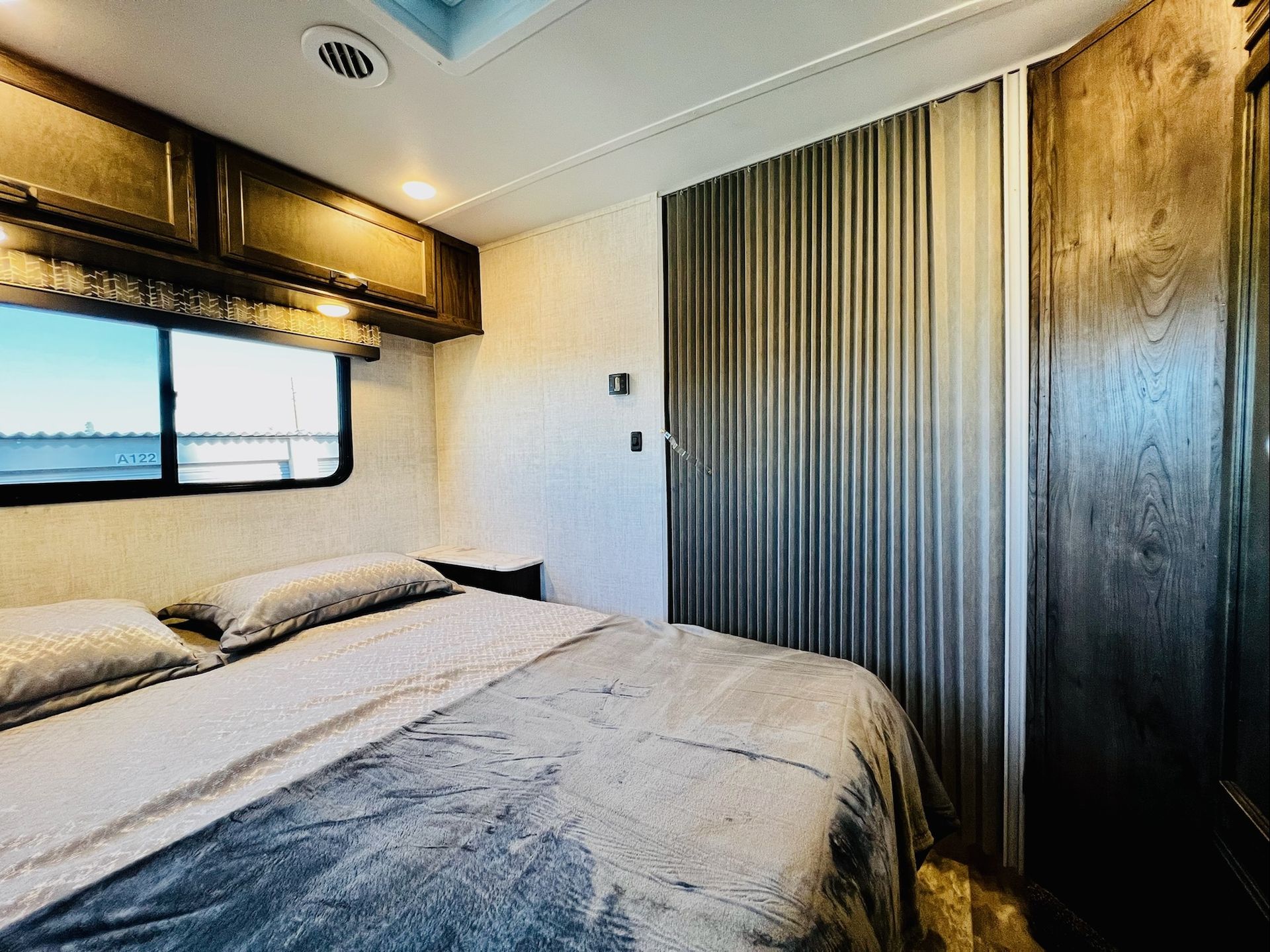 Photo 31 - 2022 Gulfstream Class C Motorhome rental photo 33