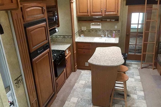 2010 Dutchman Denali Toy Hauler for rent in Sandia Park, NM