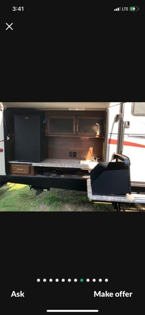 Photo 11 - 2017 Keystone Travel Trailer rental photo 13