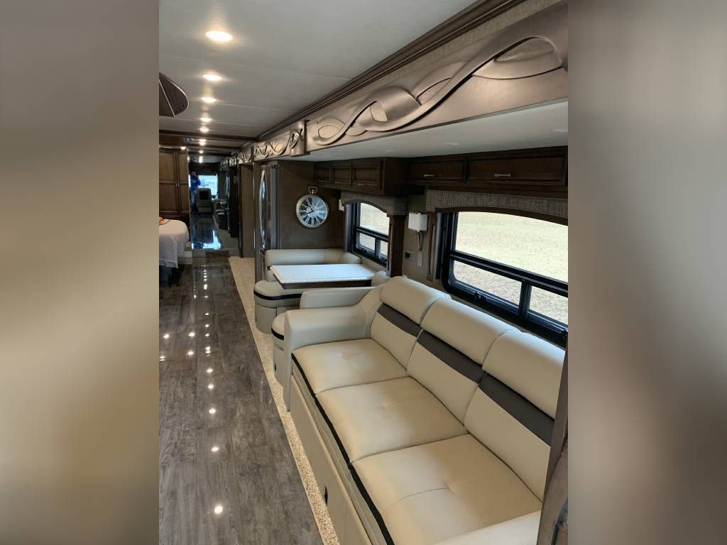 Photo 1 - 2020 Newmar Class A Motorhome rental photo 3