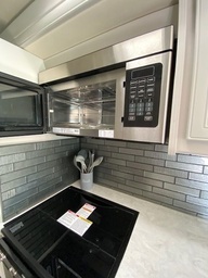Photo 1 thumbnail 9