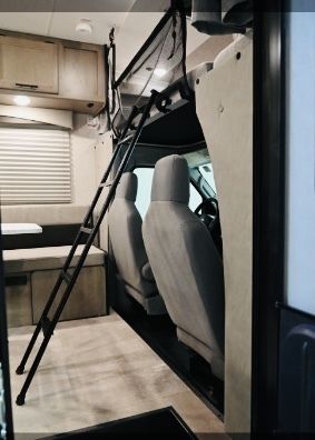 Photo 7 - 2021 Coachmen Class C Motorhome rental photo 9