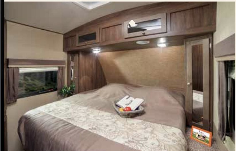 Photo 12 - 2015 Dutchman Travel Trailer rental photo 14
