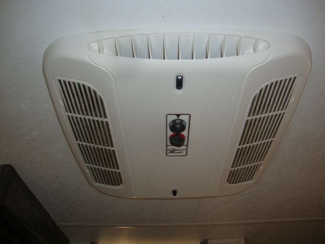 Photo 2 - 2020 Salem Travel Trailer rental photo 4