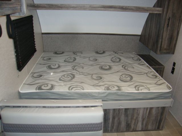 Photo 3 - 2020 Salem Travel Trailer rental photo 5