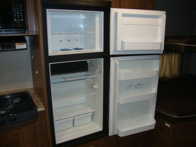 Photo 2 - 2020 Dutchmen Travel Trailer rental photo 4