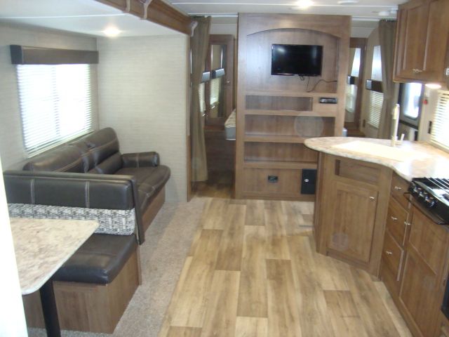 Photo 8 - 2020 Dutchmen Travel Trailer rental photo 10