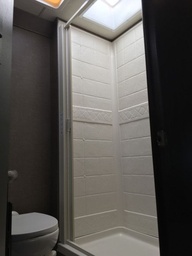 Photo 2 thumbnail 4