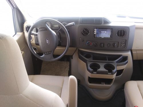 Photo 4 - 2020 Thor Class C Motorhome rental photo 6