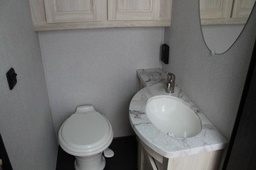 Photo 2 thumbnail 4