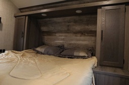 Photo 11 thumbnail 14